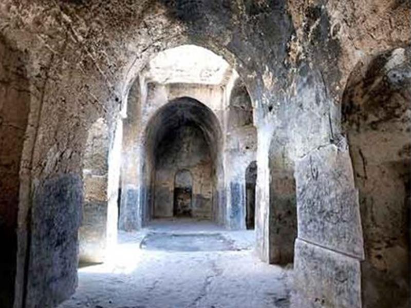 مسجد سنگی داراب می تواند جهانی شود
