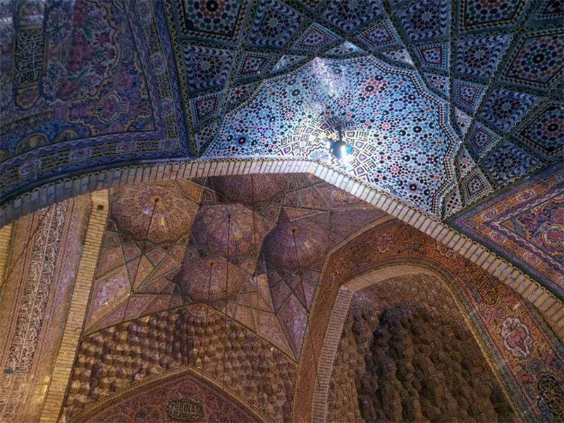 فیلم مستند کاشی هفت رنگ و منبت شیراز